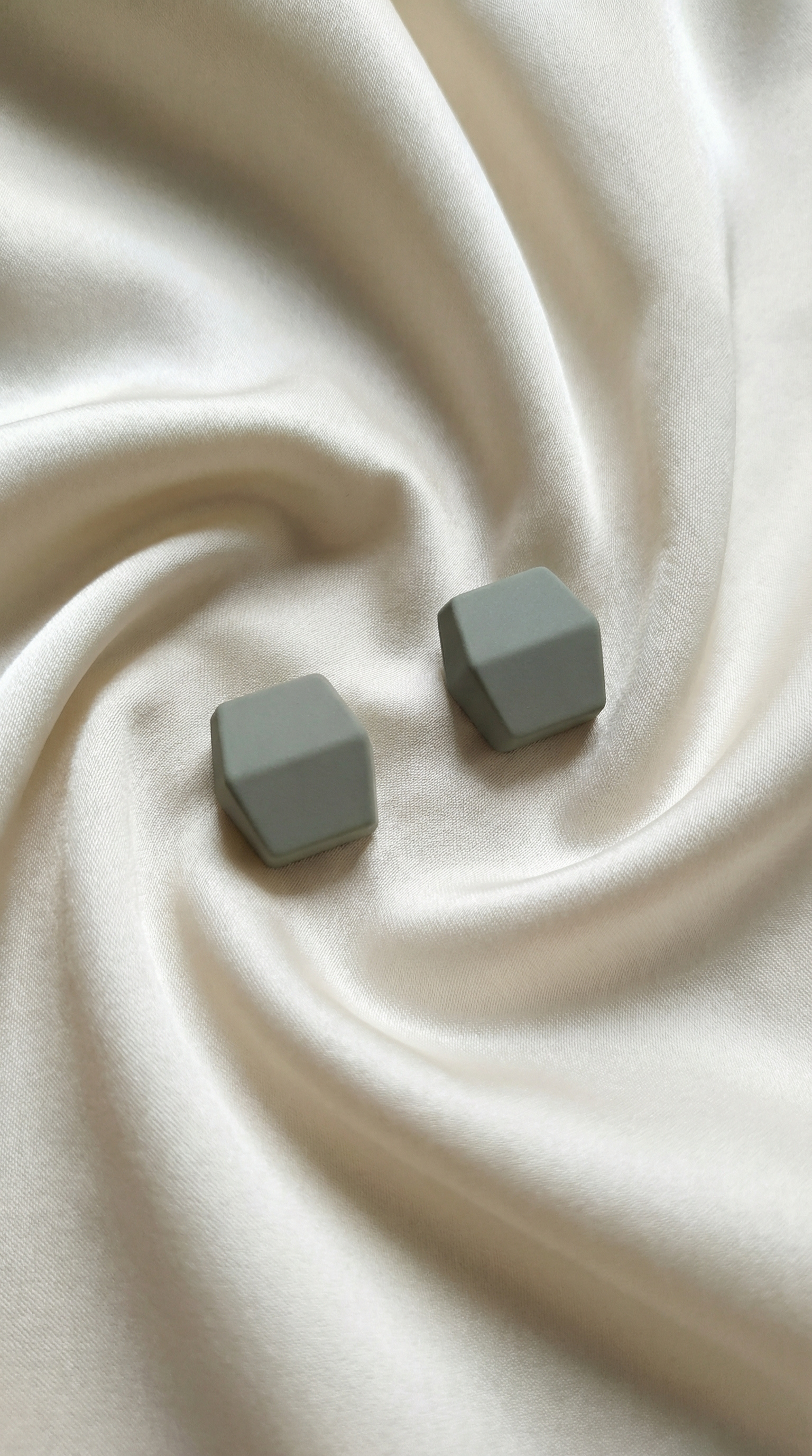 Pin Scarf Magnet_M